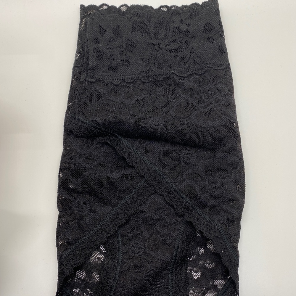 Black Lace Victoria’s Secret Panty - Picture 4 of 7